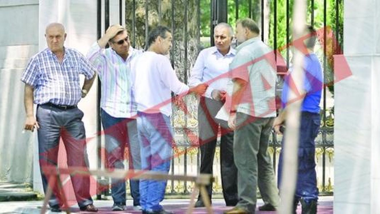 Murgeanu s-a intalnit, in taina, cu Becali la palat
