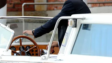 Ganduri ascunse? Berlusconi i-a aratat lui George Clooney patul primit cadou de la Putin!