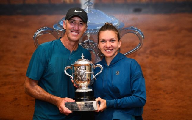 Simona și antrenorul ei, Darren Cahill