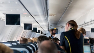 Băutura pe care nu trebuie să o consumi în avion. O stewardesă rupe tăcerea: „Este absolut dezgustătoare”