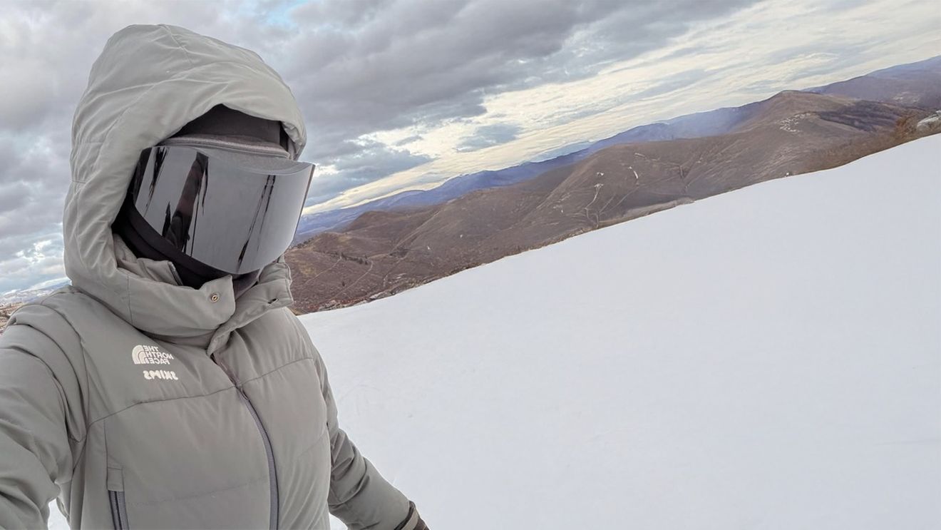 Kim Kardashian, la schi într-un costum de 800 de dolari. Nimeni nu a știut că este ea cea de pe pârtie