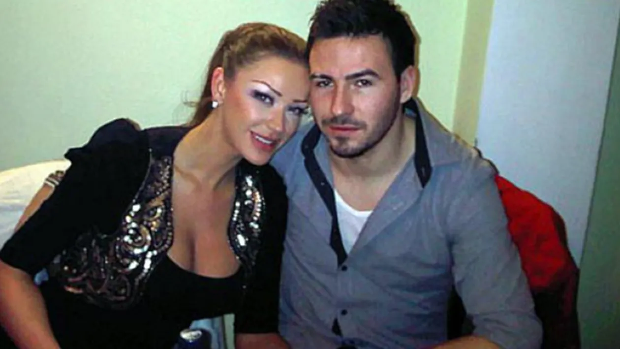 Bianca plange si isi blesteama zilele, dar Adi Cristea rade cu gura pana la urechi! A petrecut cu doua femei sexy in Tel Aviv