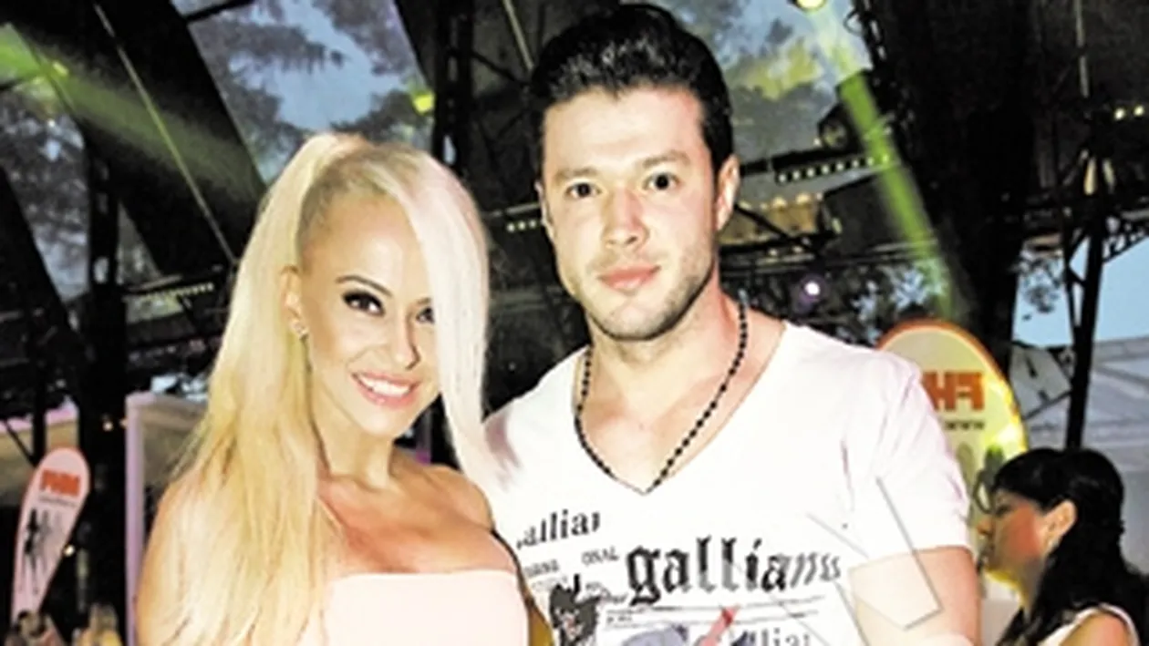 Anda Adam se chinuie sa-si recapete feminitatea! Satula de muschi  si de celulita