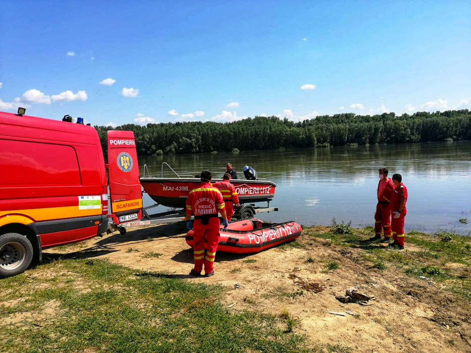 Misiune contracronometru în Giurgiu, după ce un copil a dispărut în apele Dunării! A fost solicitat și elicopterul SMURD, însă medicii…