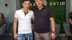Poliţistul din Slatina care a ajutat un băiat bolnav de cancer a avut parte de surpriza vieții lui