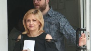 Imaginile exclusive care arată cât de fericită este vedeta Antenei 1. Simona Gherghe, cu soţul de mână la… Ultimul control înainte să nască!
