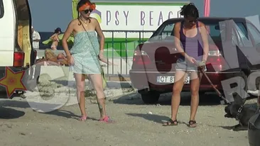 VIDEO. Doua pustoaice au aflat pe plaja la MAMAIA ce se intampla cand iti pui ambitia cu TEMUTUL CANE CORSO