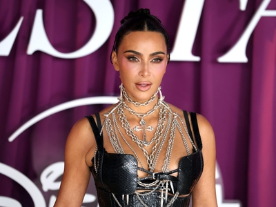 Câte bone are Kim Kardashian pentru creșterea celor 4 copii? Motivul pentru care le-a făcut un program special, prin rotație
