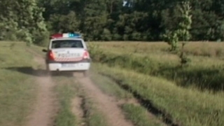 Descoperire uluitoare facuta de un cioban! A gasit un fat mort intr-o geanta aruncata pe camp!