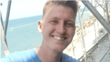 Alex, un tânăr de 22 de ani, găsit mort în condiții suspecte. Familia face acuzații grave: ”A fost ucis!”