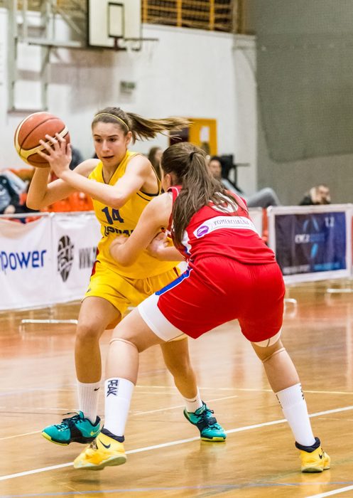 Sarah Dumitrescu