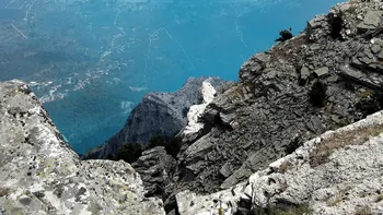 Thassos nu mai e chiar ieftină. Cât ajunge să coste o singură zi la plajă