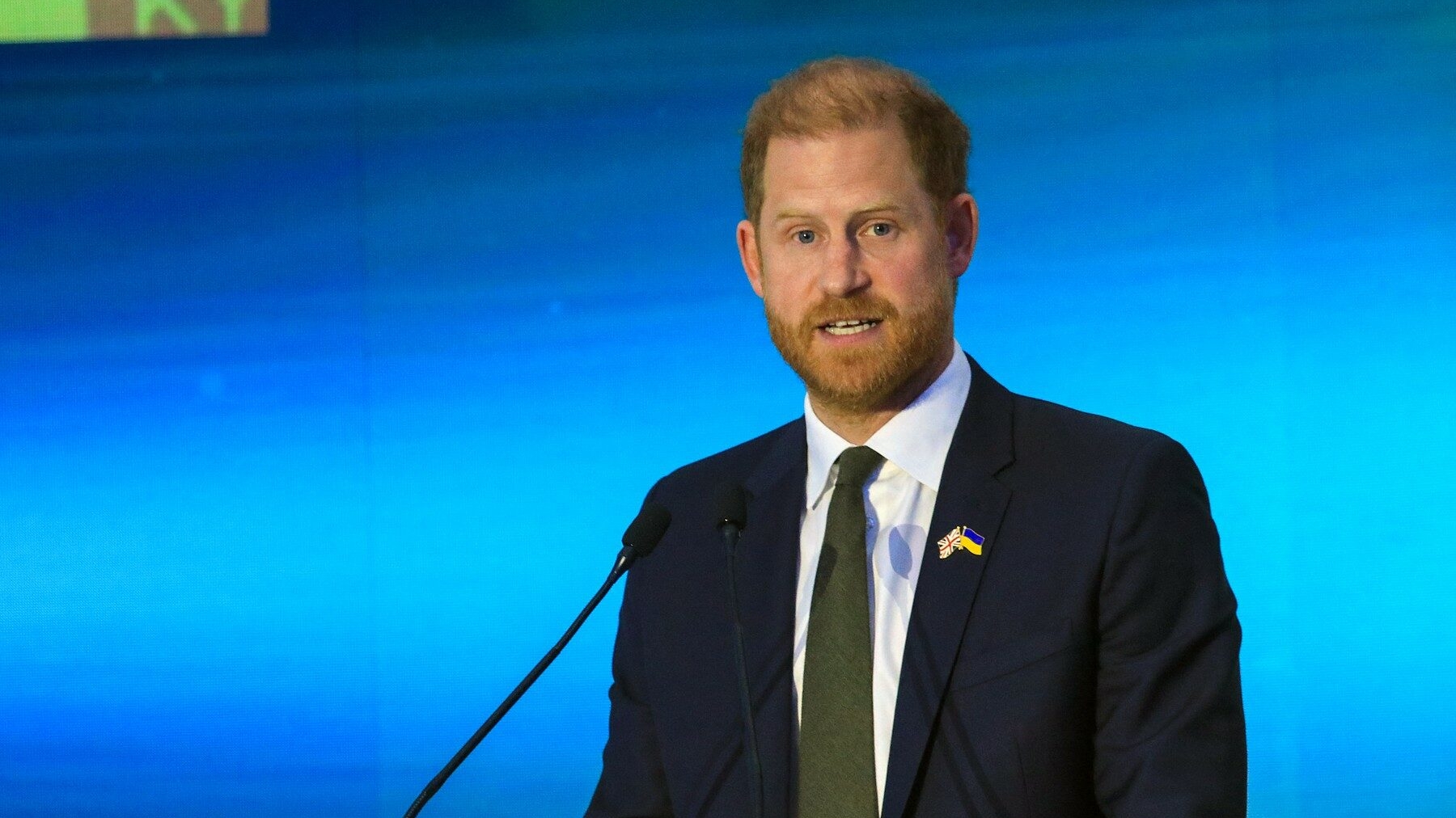 Prințul Harry dezvăluie că a trecut printr-o depresie după ce a plecat din Marea Britanie cu Meghan Markle. „Nu mai puteam funcționa”
