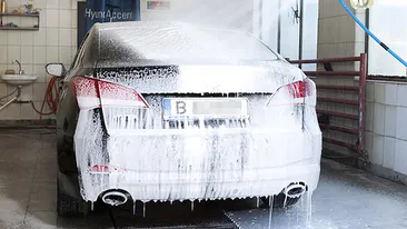 Aveţi grijă atunci când vă lăsaţi maşina la spălatorie! Un şofer din Timişoara trebuie să-şi cumpere acum un autovehicul nou