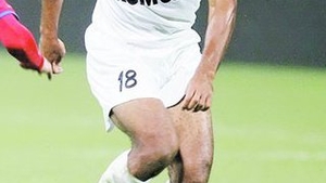 A tratat femeile ca pe mingea de fotbal
