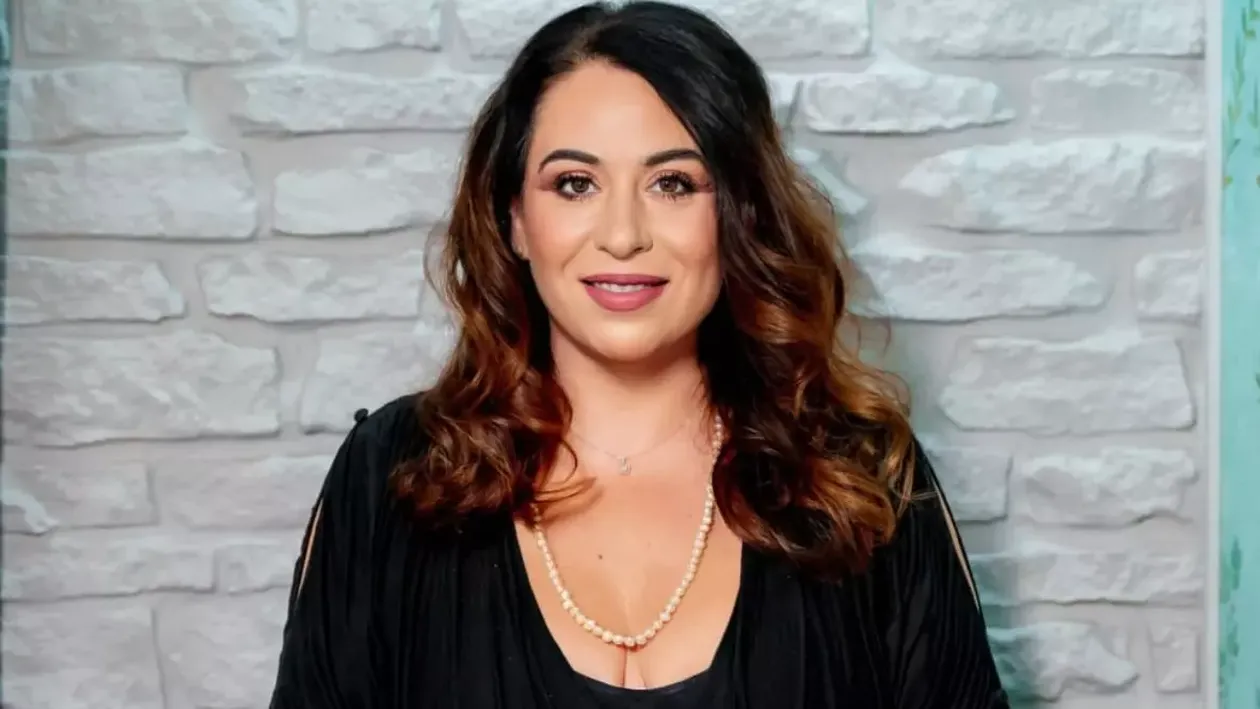 Cum arată vila în care locuiesc Oana Roman și fiica ei. Vedeta și-a amenajat singură casa din Tunari