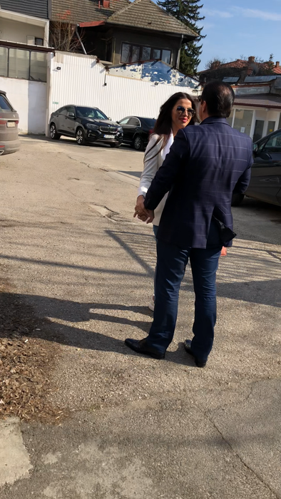 Fostul parlamentar a părut fermecat de fosta soție a ”fratelului”  lui Puya