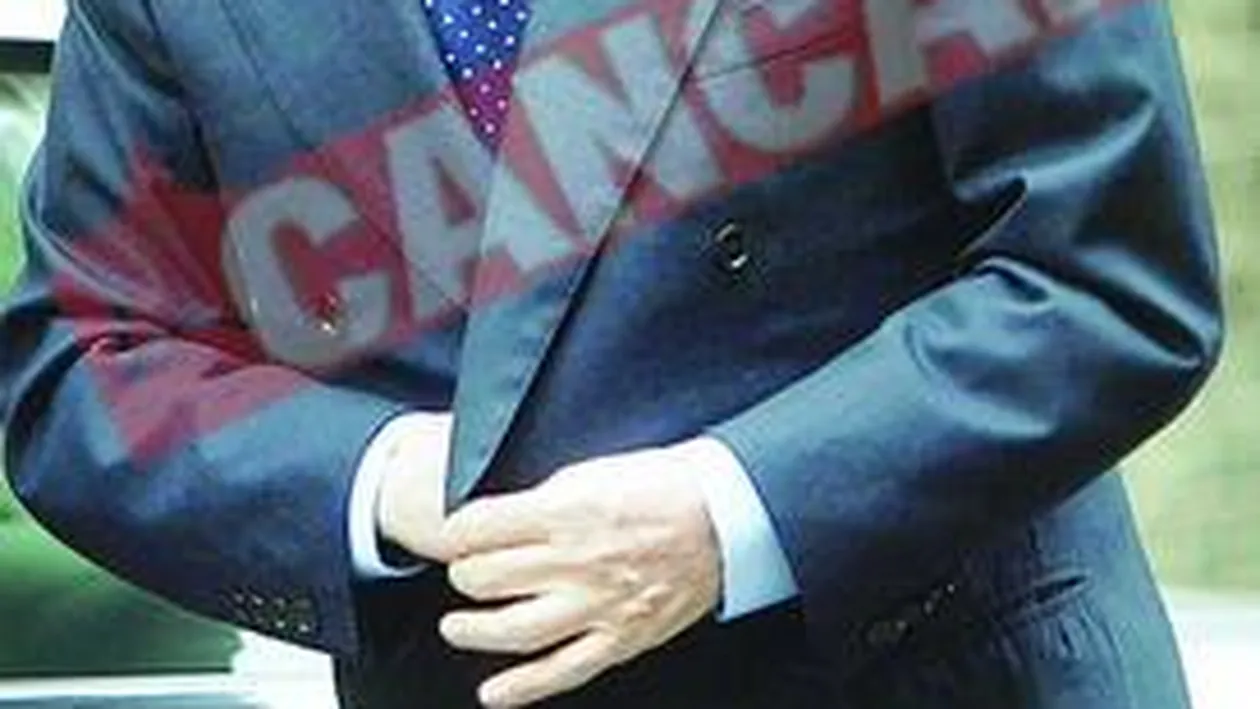 Berlusconi se razboieste cu Youtube