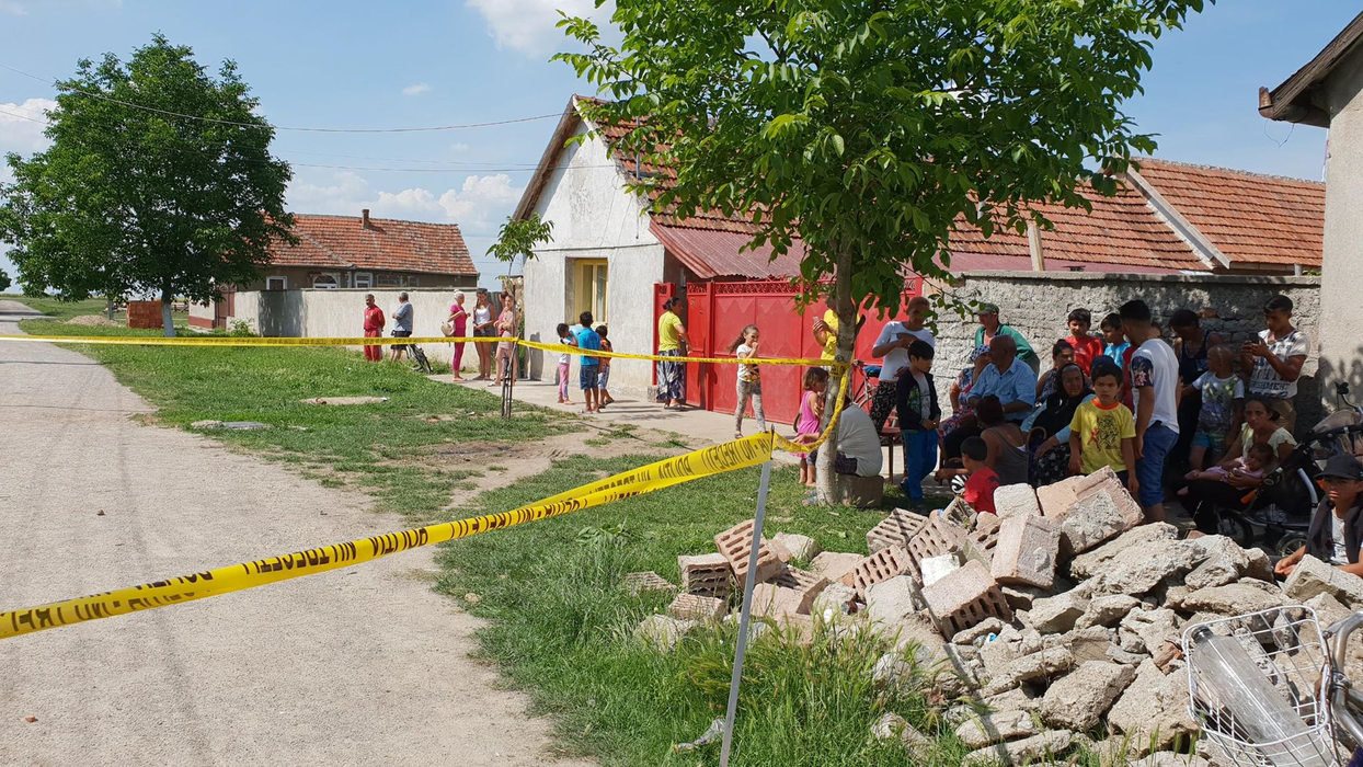Polițiștii au împânzit zona