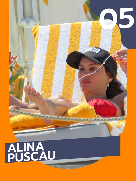 Retrospectiva verii 2025: Atenţie! Intră în acţiune TOP 25 vedete care au defilat în costume de baie! Roxana Dobre, Livia EX-Bordea sau Lora, show total pe litoral