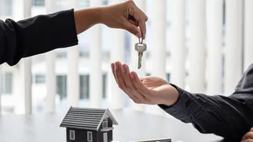 Prețurile chiriilor au explodat! Oamenii au ajuns să cumpere apartamente, e mult mai ieftin