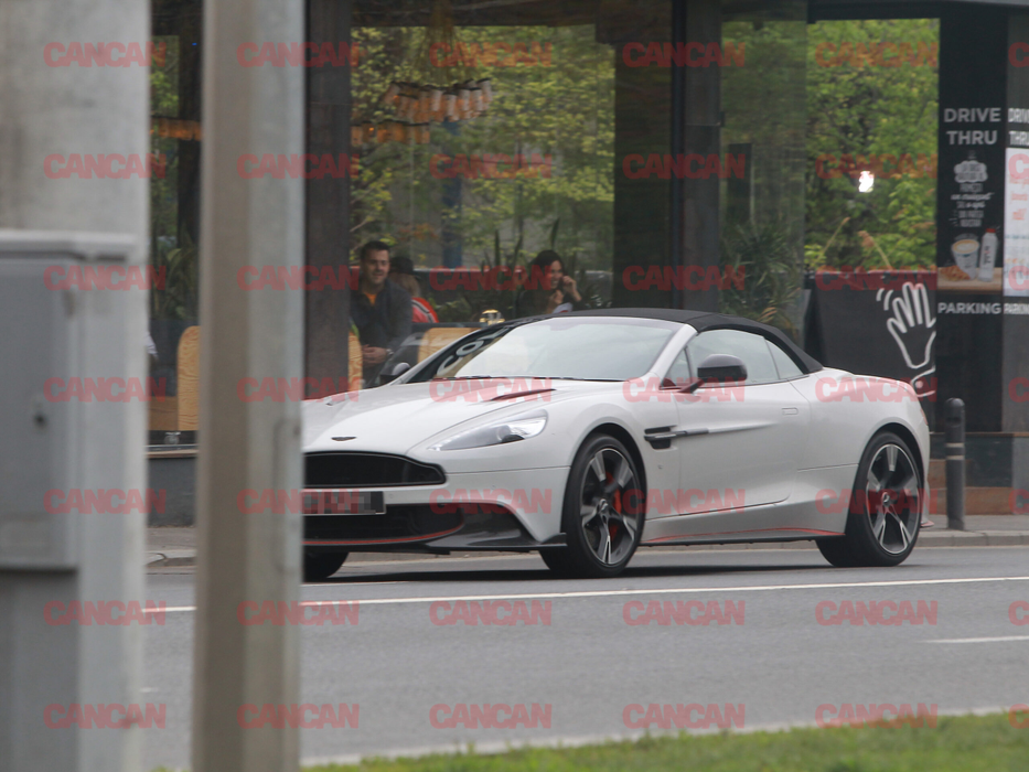 Bolidul Aston Martin, una dintre mașinile pe care frații Tate le-ar fi închiriat/ sursă foto: CANCAN.RO