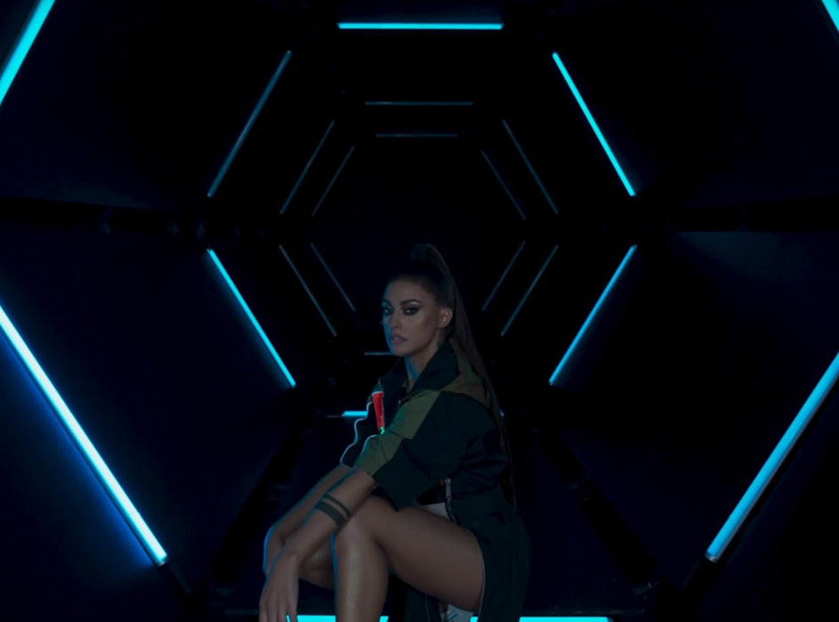 Antonia, fără lenjerie intimă în noul videoclip. Vezi imaginile