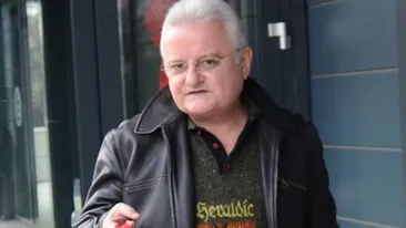 Irinel Columbeanu se distreaza de minune pe litoral! Irina este fascinata de mare si sta toata ziua la plaja, cu bona.