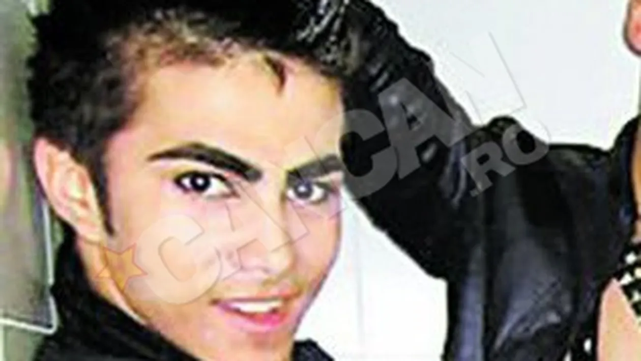 Corina i-a donat dansatorului garderoba fiului ei. Haine de fite pentru fratii lui Edi Vasile