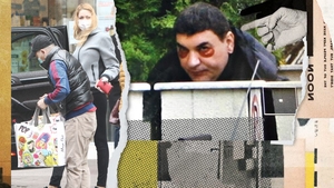 În plină pandemie, Cristi Borcea lansează moda “Panda”! Poartă mască, dar nu împotriva COVID-19, ci împotriva cearcănelor!