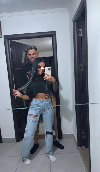 Andrei Lemnaru a combinat-o (și a abandonat-o) pe sosia Ellei, varianta brunetă. EX-concurentul de la Insula Iubirii are un tipar de la care nu se abate niciun centimetru