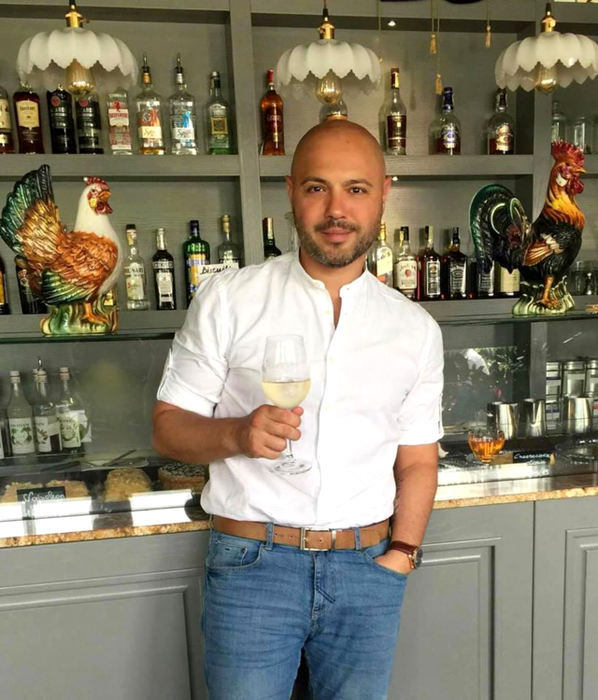 Mihai Mitoșeru: "La mine a fost fericită și nunta, a fost fericit și divorțul!"