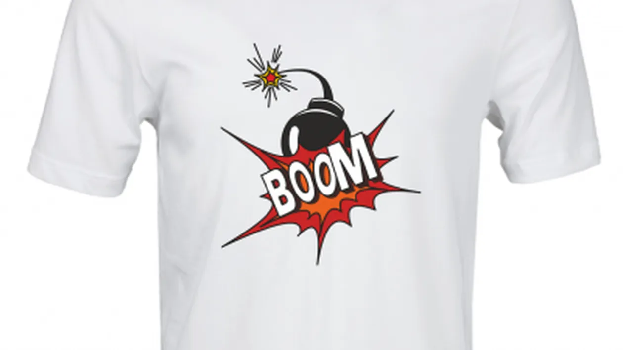 Si-au imbrăcat copilul intr-un tricou inscriptinat cu Sunt o bombă. Ce au păţit părintii lui după câteva luni