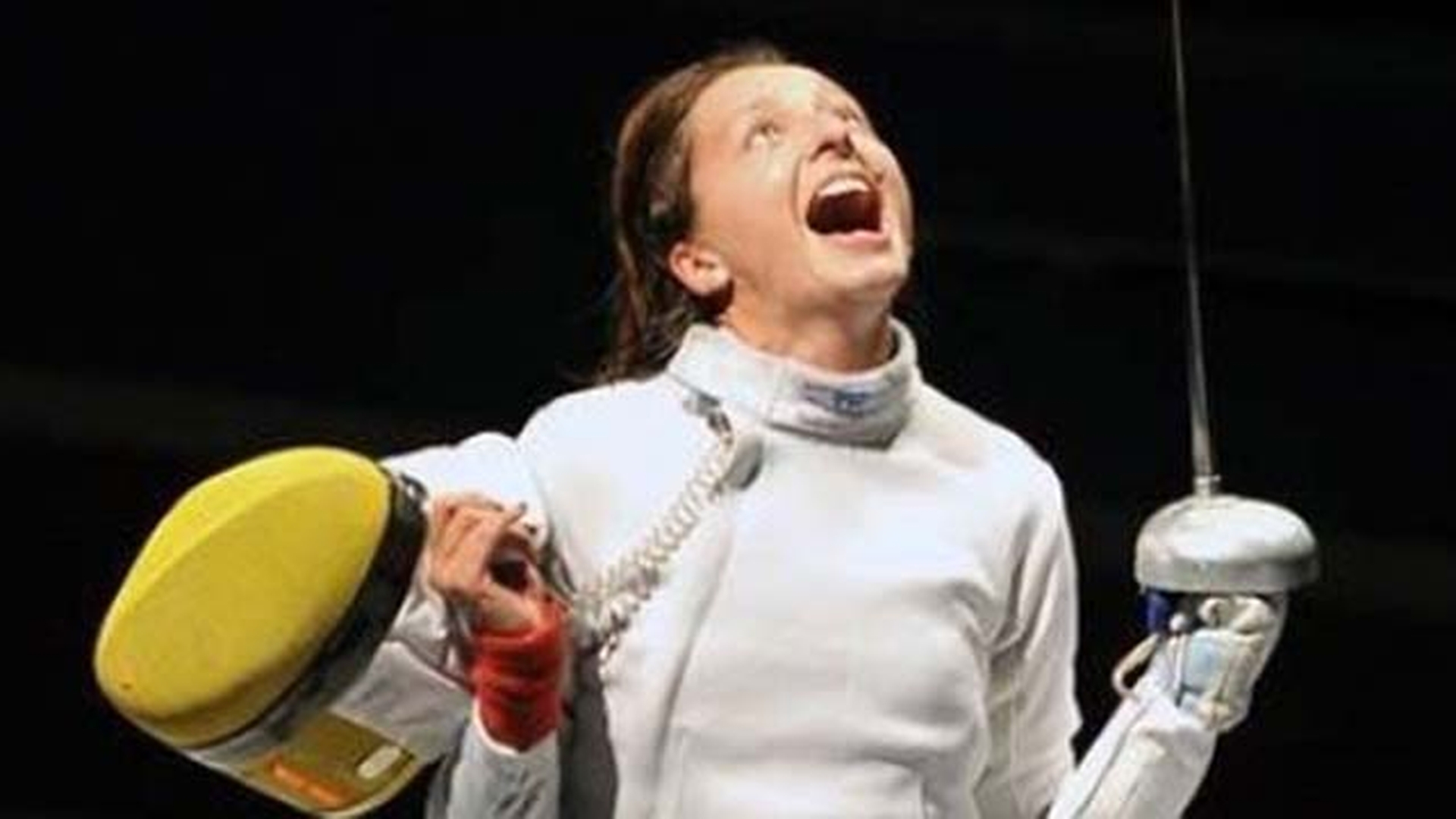 Campioana mondiala la scrima Ana Maria Branza s-a casatorit cu un "pinguin"! Vezi cine i-a furat inima