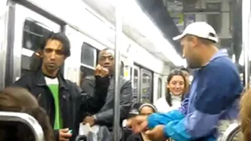 Hip-hop de Romania in metrourile din Paris! Uite cum cersesc doi romi plecati in Franta!