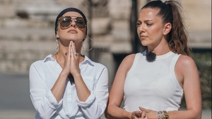 Lidia Buble, sărut pe plajă la Asia Express. Momente tensionate cu Estera