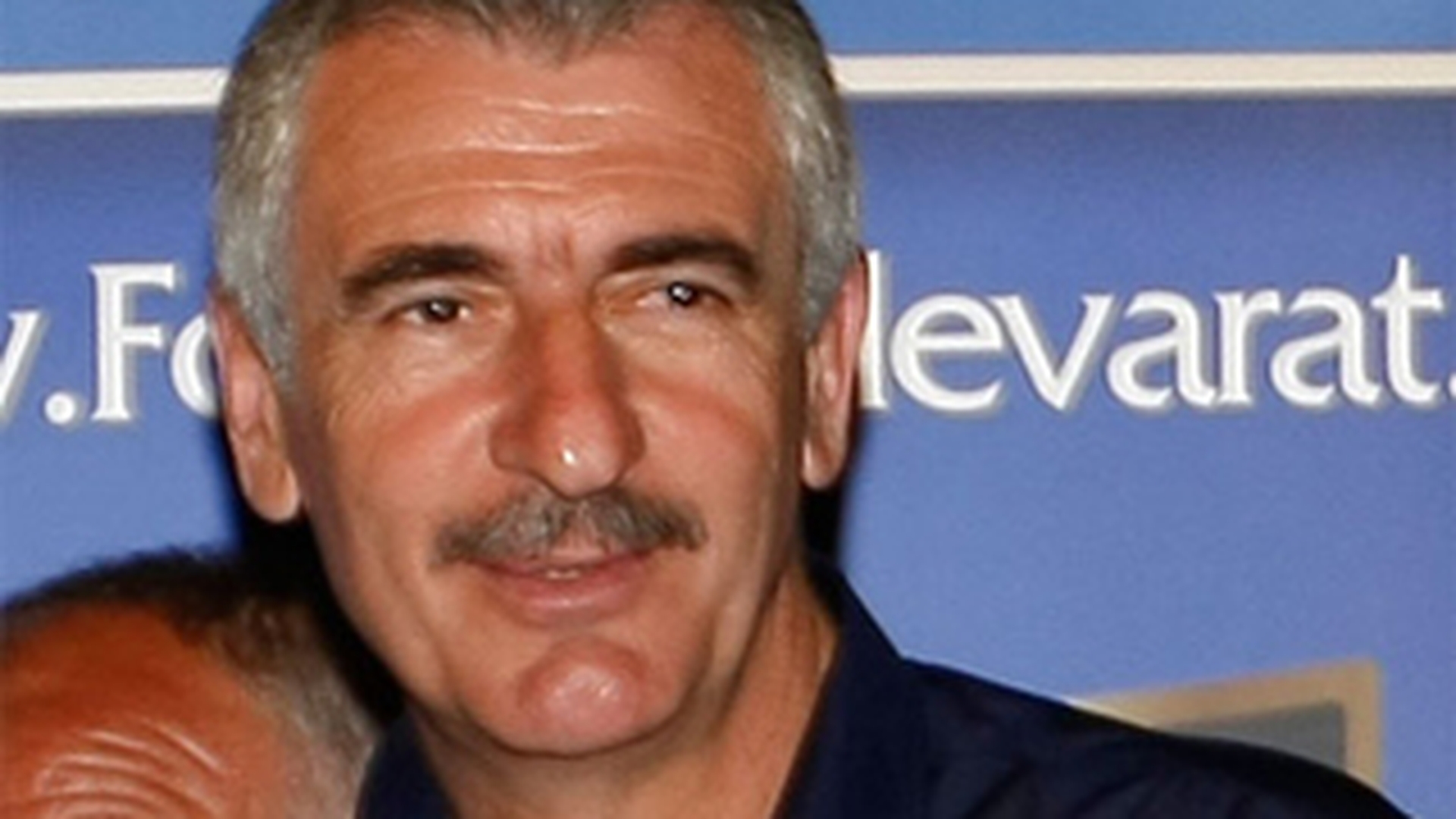 Silviu Lung: "Atasamentul lui Adrian Paunescu fata de Universitatea Craiova a fost total"
