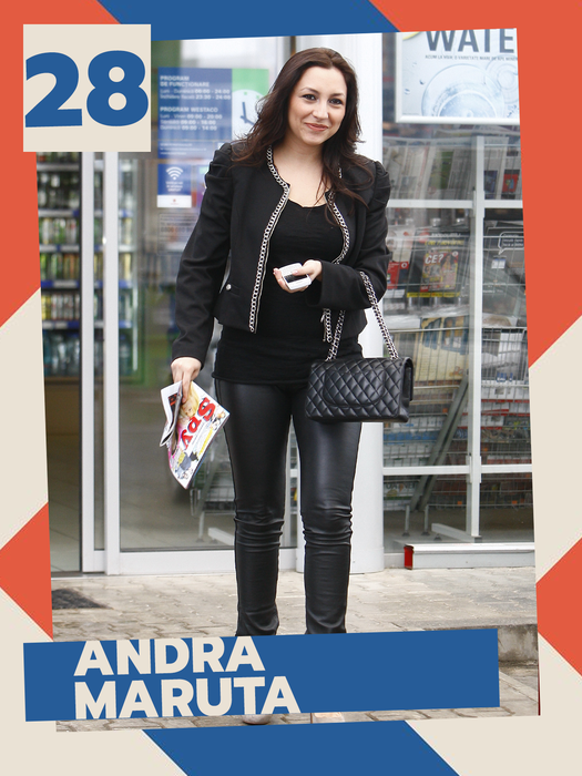 TOP 40 sexy-vedete cu pantalonii care le pocnesc pe posterior! Asta da bătălie pentru podium!