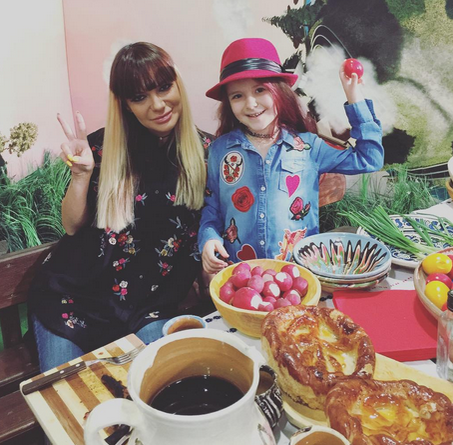 Andreea Antonescu şi fiica ei, Sienna
