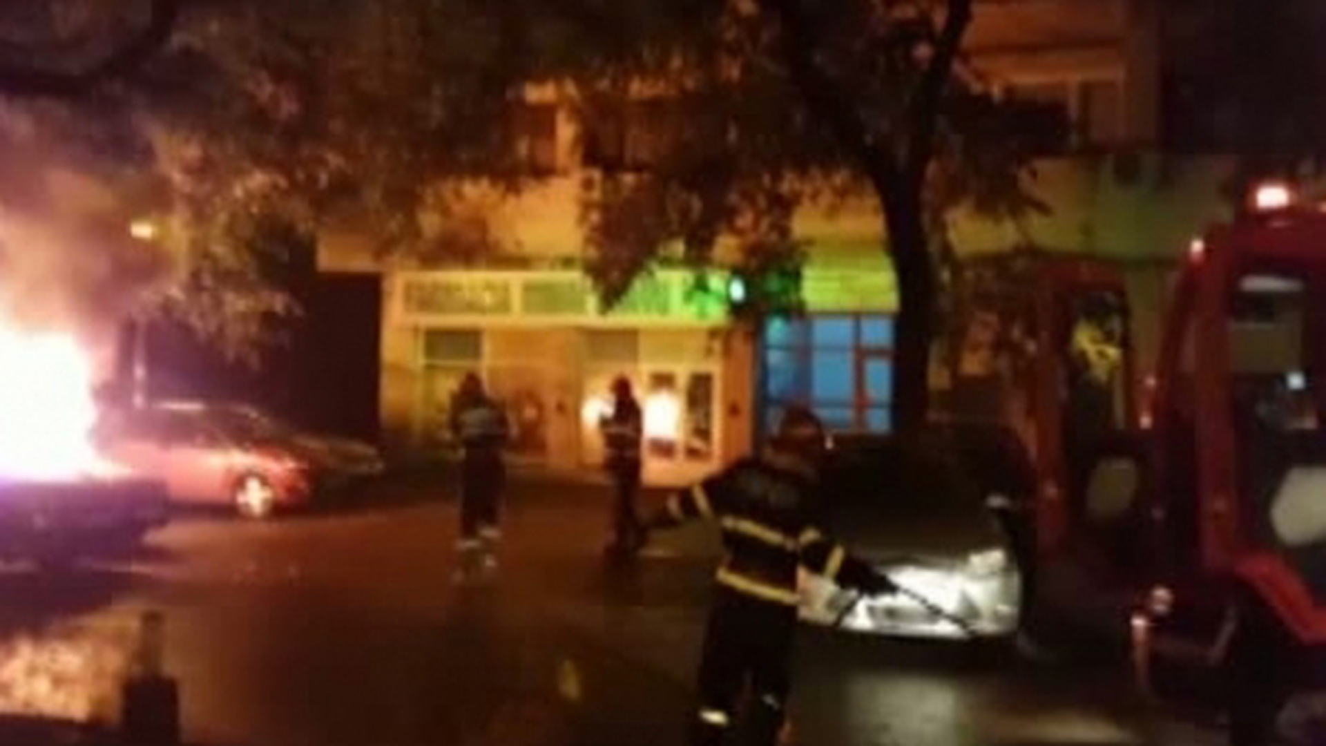 O maşină a fost incendiată în Capitală! 