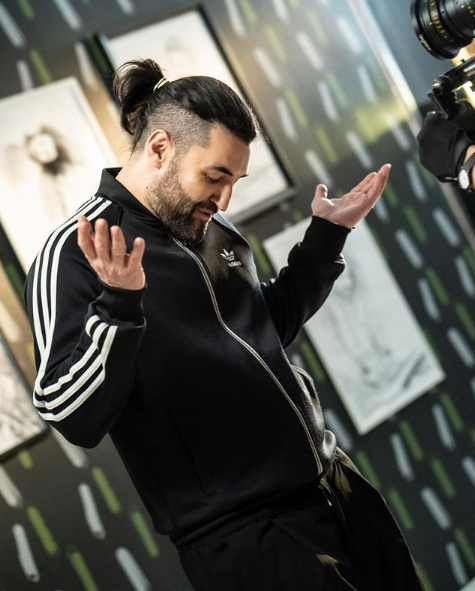 Smiley a dezvăluit secretul! Asta face de când a devenit tătic: ”Că tot am fost întrebat!” / ”Fantastic!”