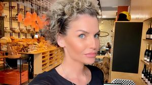 Oana Mareș și-a deschis brutărie în Capitală! Câți lei costă ”pâinea lui Dumnezeu”: ”Ne-am dorit o afacere de familie”