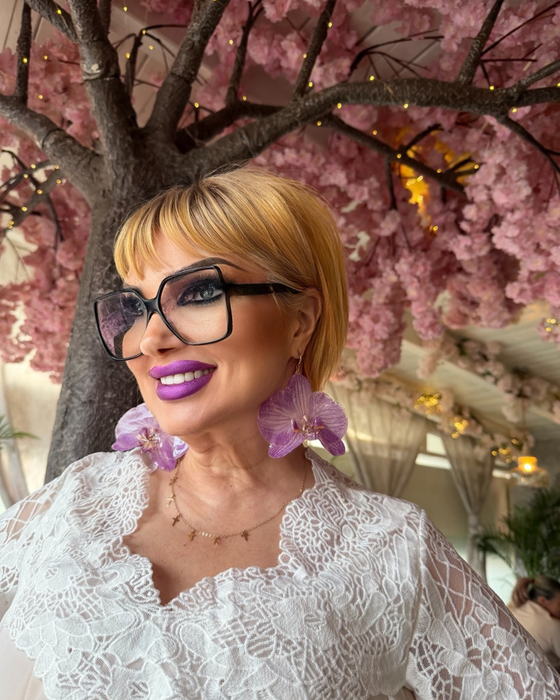 Cum arată Ozana Barabancea după ce și-a operat bustul. Fanii au taxat-o grav: „Doamnă, v-ați pierdut umărul în edit”