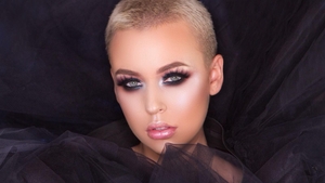 Misha, lipsită de inhibiții! Soția lui Connect-R și-a afișat posteriorul într-o lenjerie sexy