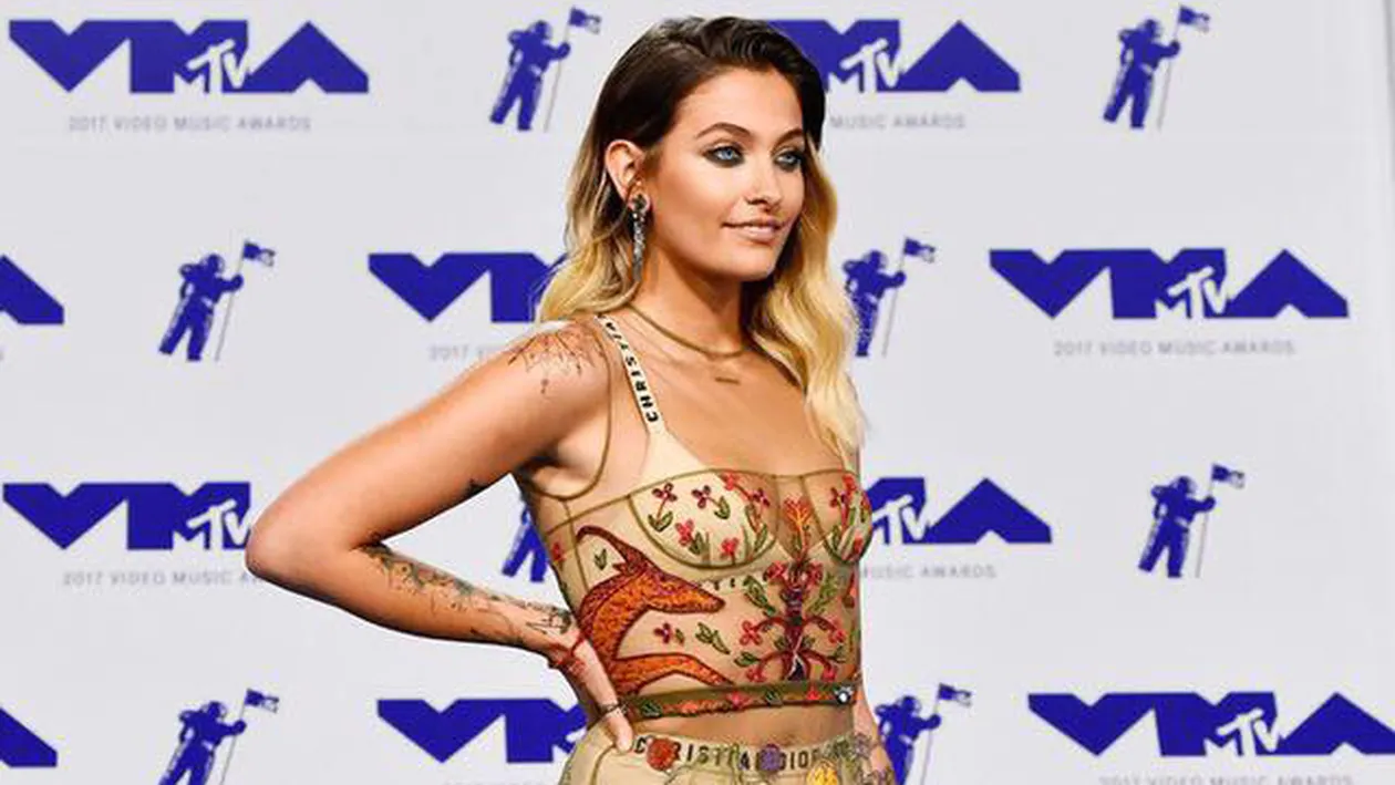 PARIS JACKSON a pozat goală! Fiica lui Michael Jackson a arătat tuturor noul tatuaj din zona intimă