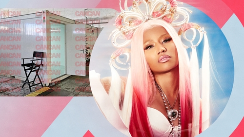 CANCAN.RO a intrat în culcușul vedetei dispărute de la festivalul SAGA! Ce o aștepta pe Nicki Minaj dacă venea în România! + Haine la uscat, pamperși și lego