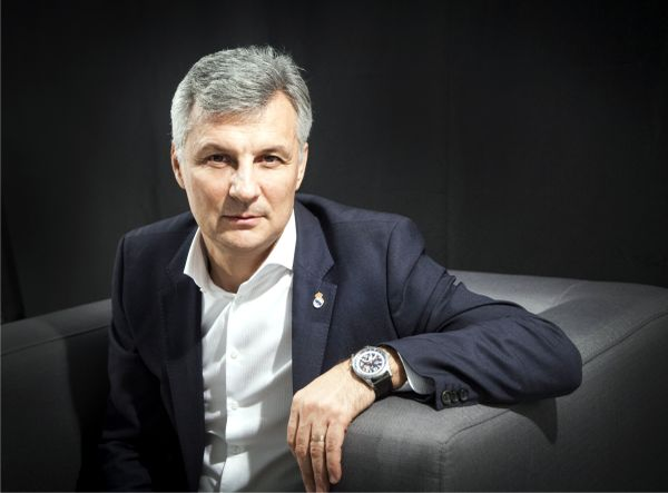 Senatorul Daniel Zamfir – inițiatorul Legii Dării în Plată