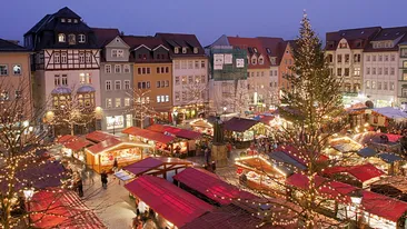 MESAJE DE CRACIUN. Cancan.ro te ajuta sa ii faci o urare de CRACIUN iubitei sau iubitului tau