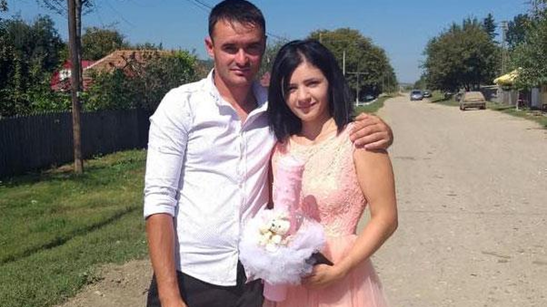 Nuntă - Mihai și Diana! Deja 2.800 de persoane spun că vor veni la nunta acestor tineri din Vaslui