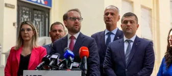 Cititorii Gândul au votat: Diana Buzoioanu să preia șefia USR, dacă Fritz cade. Ce scor înregistrează Miruță în cel mai recent sondaj al ziarului